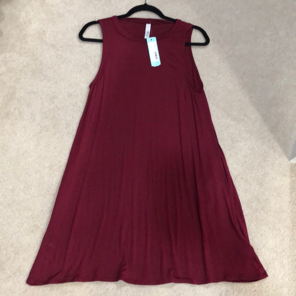 NWT Jolie Burgundy Swing Dress | Stitch Fix | Sleeveless Knit | Pockets | S - Picture 2 of 6